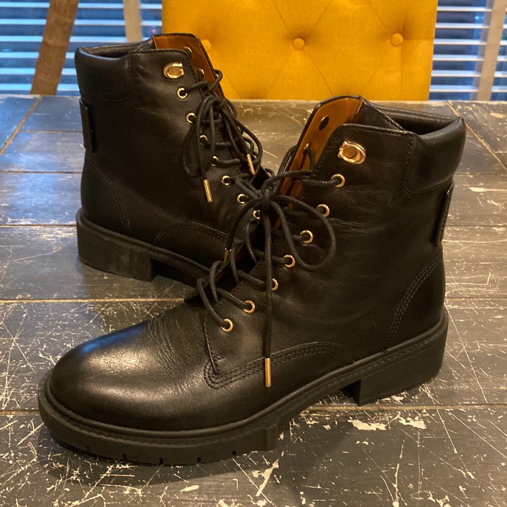 COACH Womens Lorimer Lace Up Lug Sole Combat Booties, BLACK, Size 9B